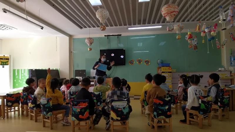 小班科学《猜猜谁来了》课堂实录+教案+课件