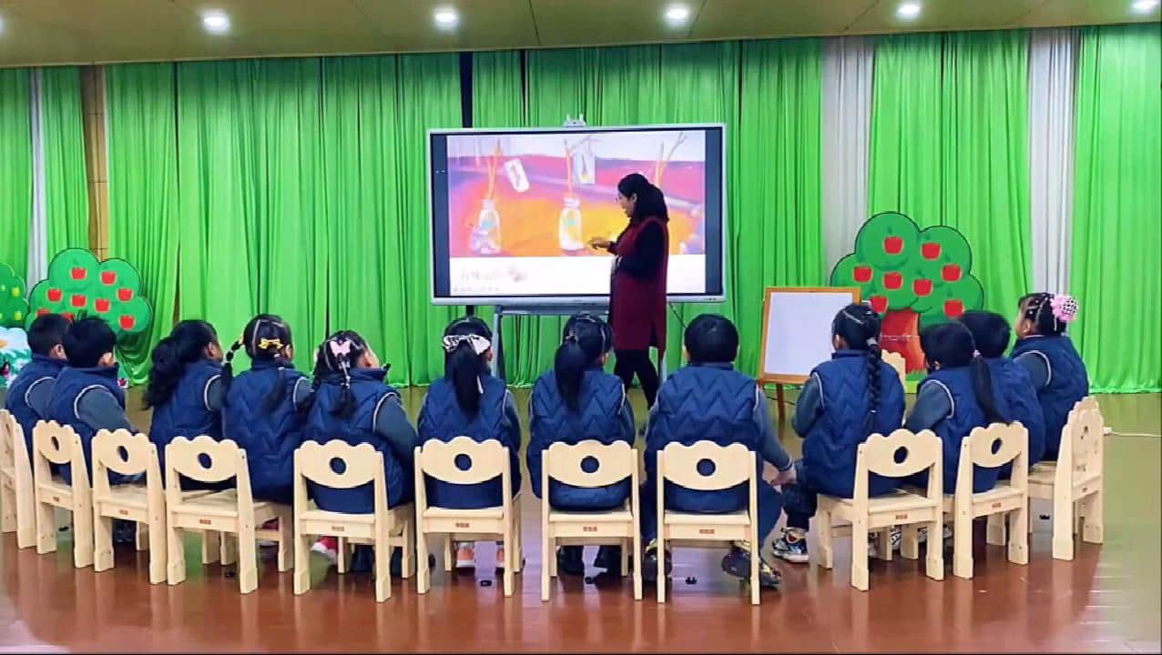 大班数学《避开恶猫的方法》视频+教案+PPT课件+统计表