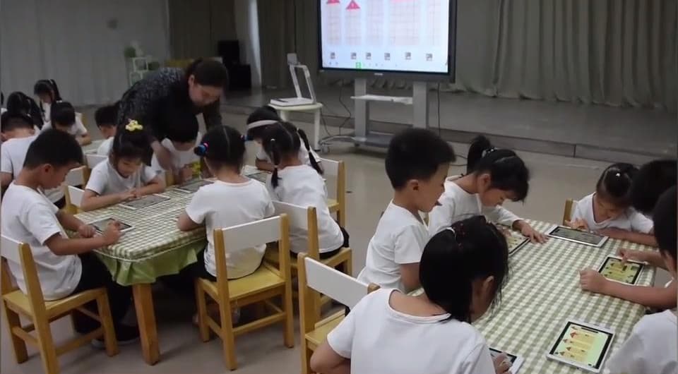 大班数学《快递风波》视频+教案+说课稿+教具图片+ppt课件+希沃课件+幼儿操作课件