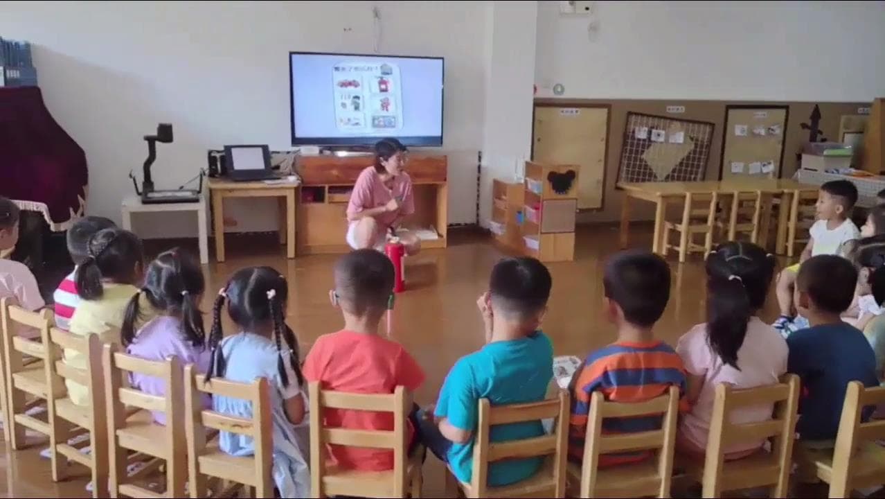 中班安全《消防小卫士》视频+教案+PPT课件